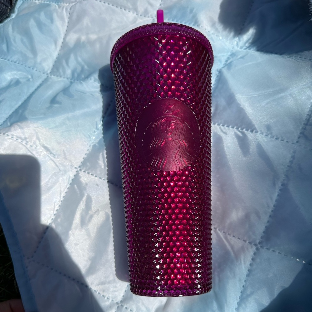Starbucks berry studded  2022 venti tumbler